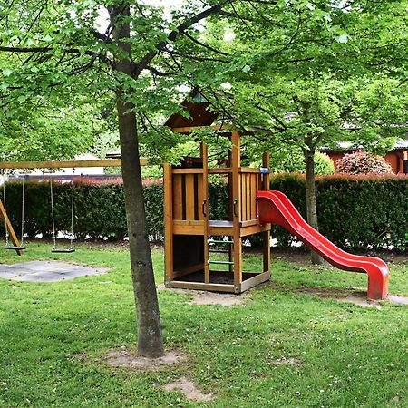 Apartmany & Kemp Sazavsky Ostrov Sázava エクステリア 写真